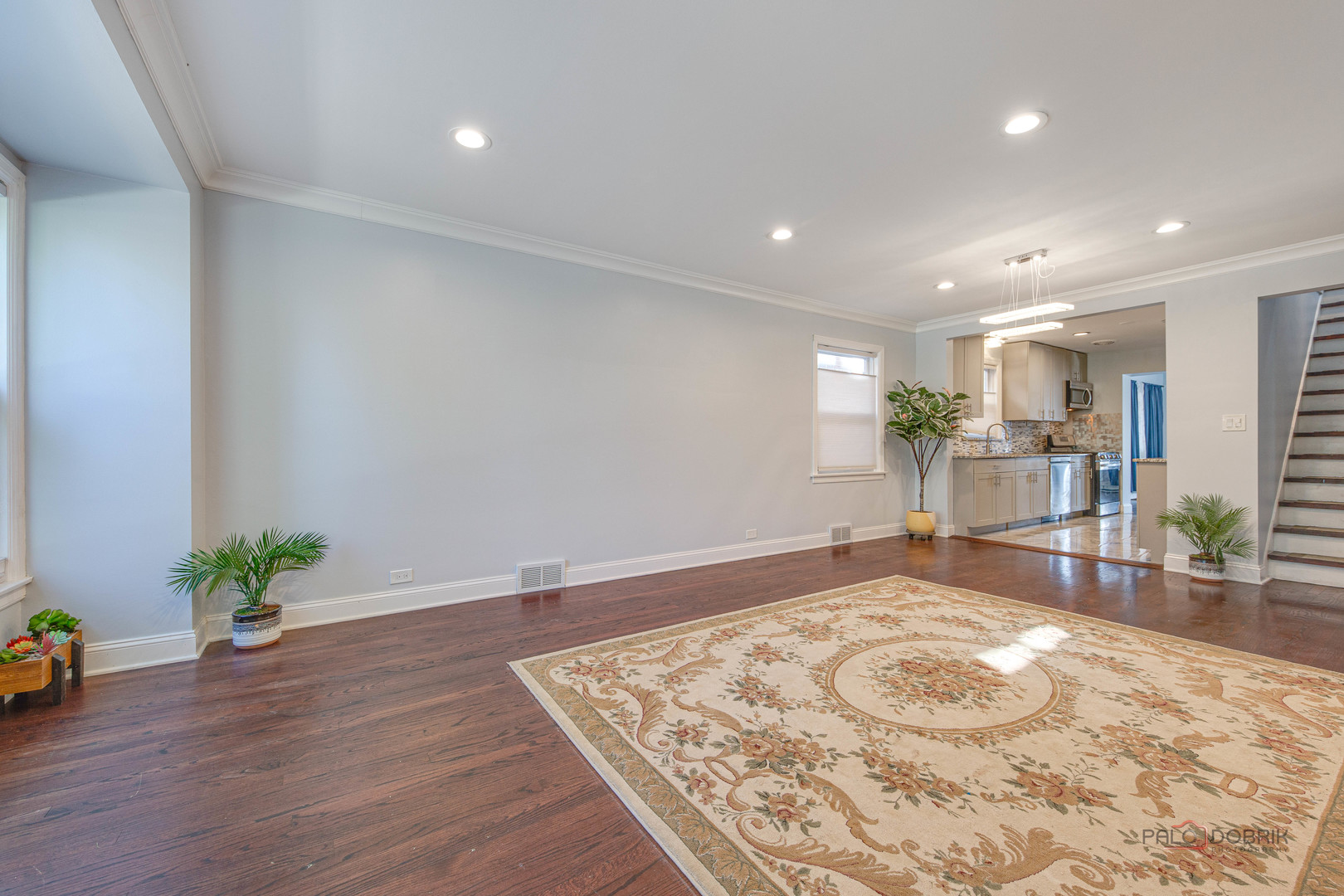 6149 N Karlov Avenue, Chicago, IL 60646