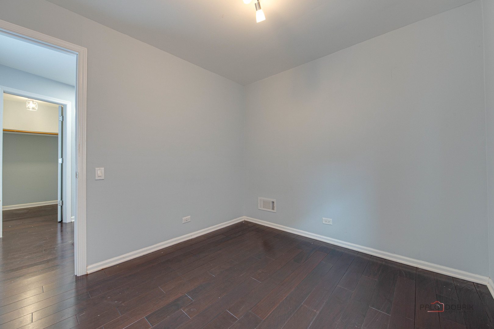 6149 N Karlov Avenue, Chicago, IL 60646
