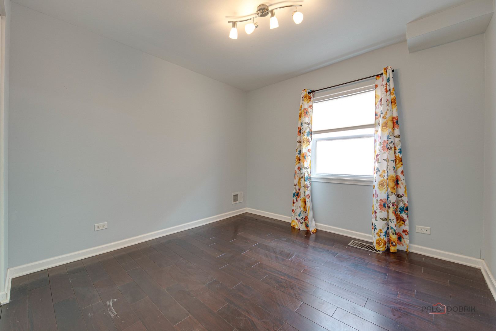 6149 N Karlov Avenue, Chicago, IL 60646