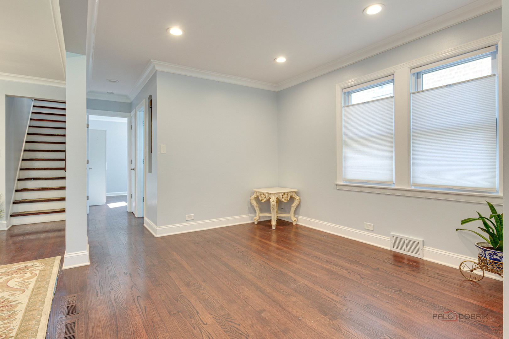 6149 N Karlov Avenue, Chicago, IL 60646