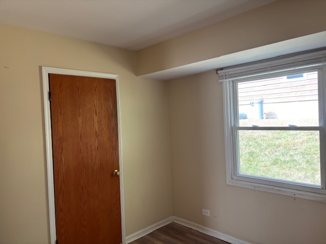 1316 MONROE Street, Lake In The Hills, IL 60156