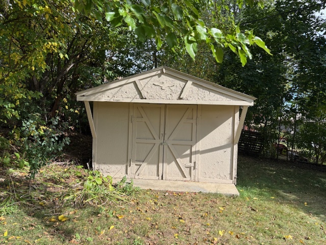 1316 MONROE Street, Lake In The Hills, IL 60156