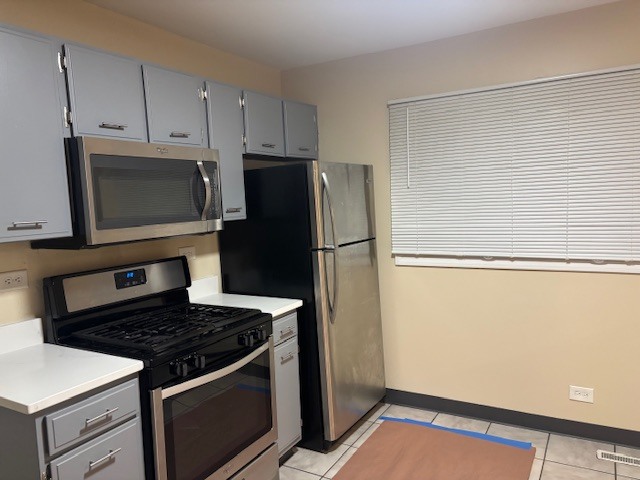 1316 MONROE Street, Lake In The Hills, IL 60156