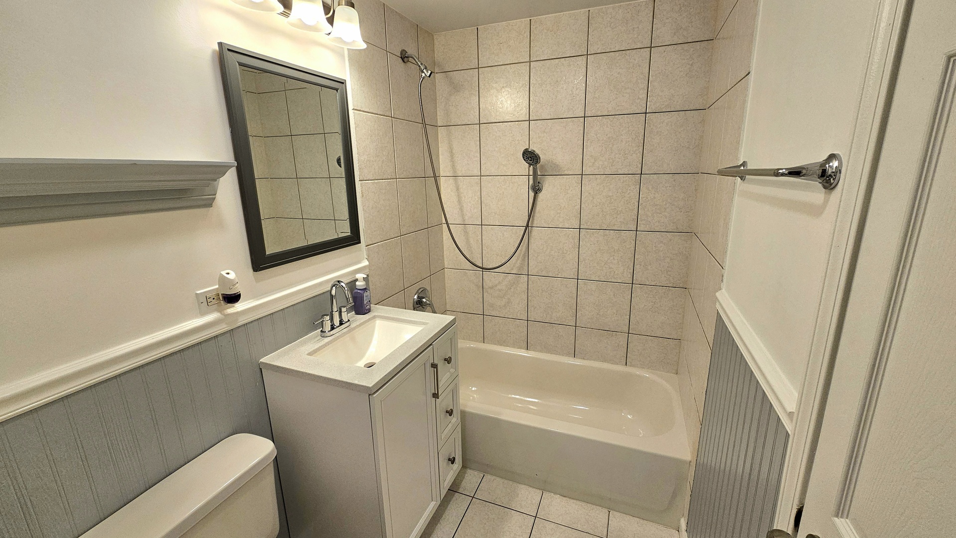 10037 S Walnut Terrace #31-111, Palos Hills, IL 60465