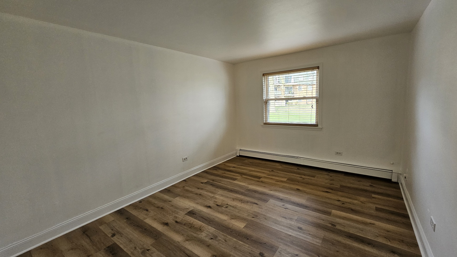 10037 S Walnut Terrace #31-111, Palos Hills, IL 60465