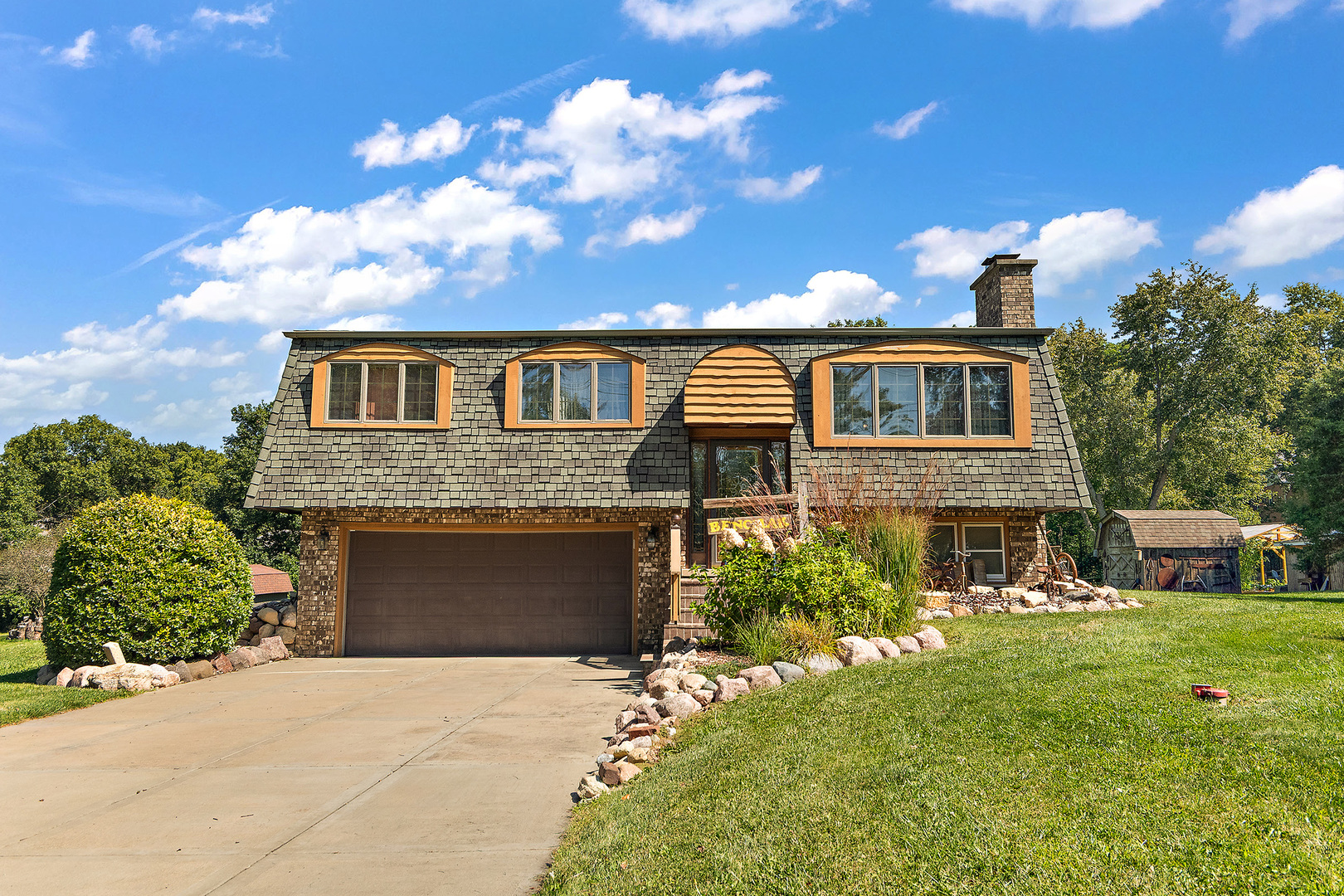 16753 S Bell Road, Homer Glen, IL 60491