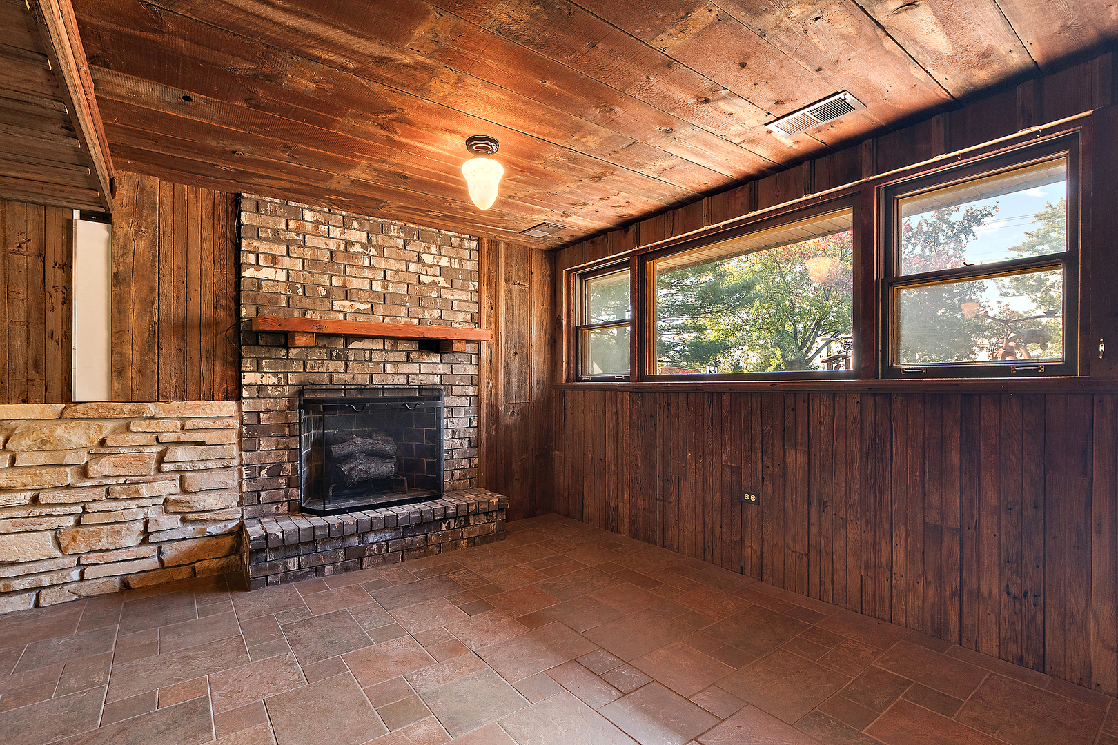 16753 S Bell Road, Homer Glen, IL 60491