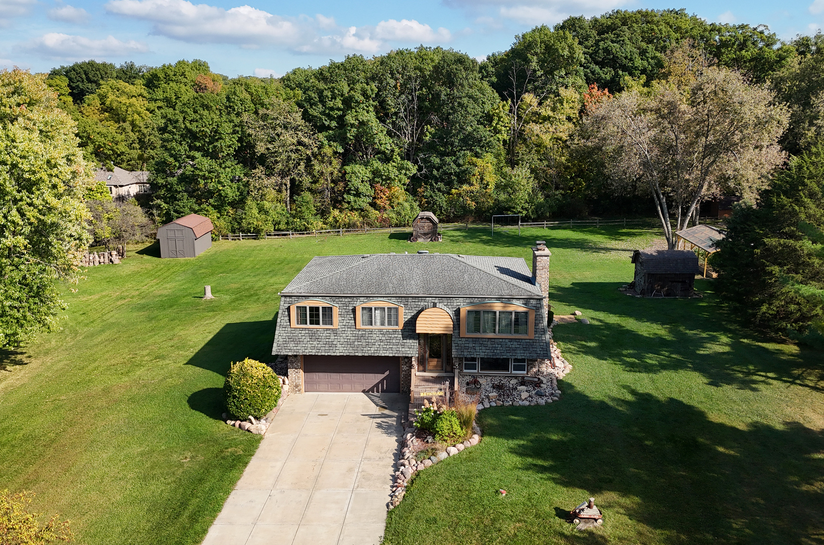 16753 S Bell Road, Homer Glen, IL 60491