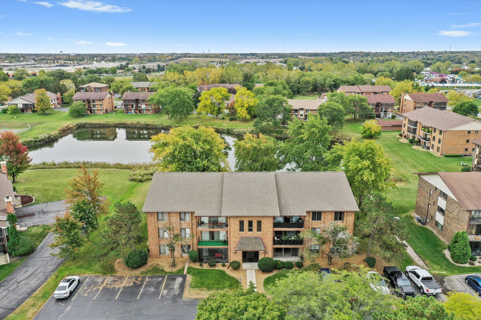 9925 Shady Lane #5001, Orland Park, IL 60462