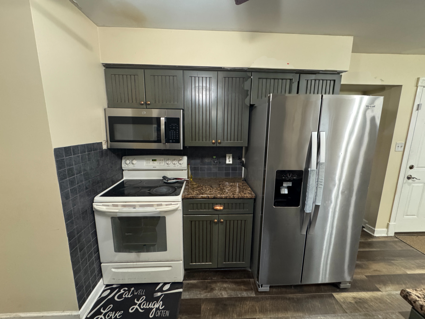 1111 Country Drive, Shorewood, IL 60404