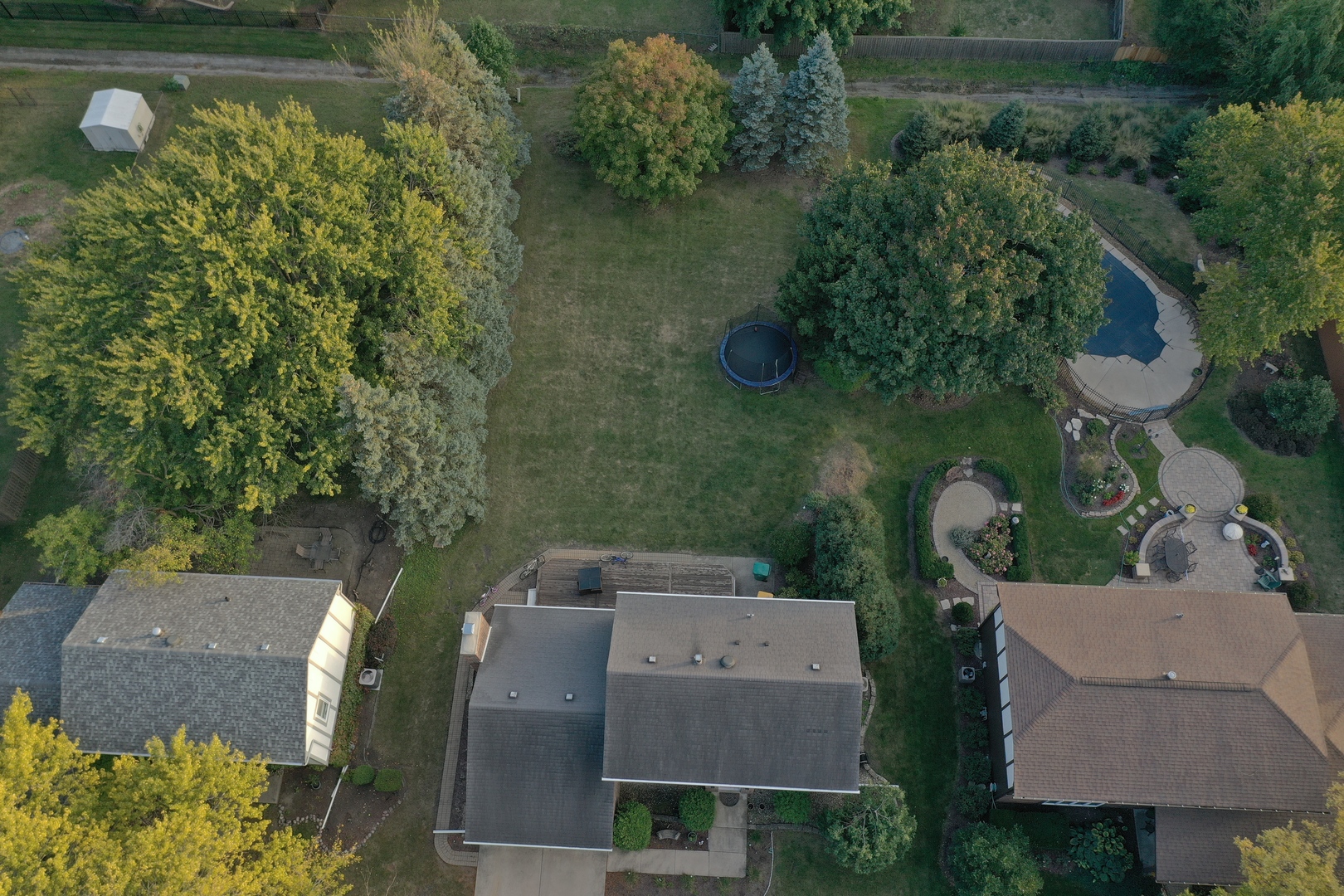 1111 Country Drive, Shorewood, IL 60404