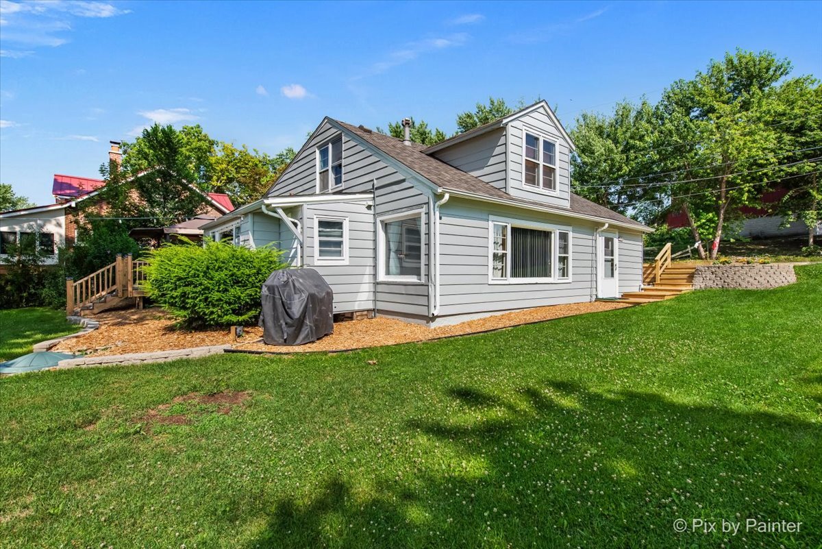 1304 River Terrace Drive, Johnsburg, IL 60051