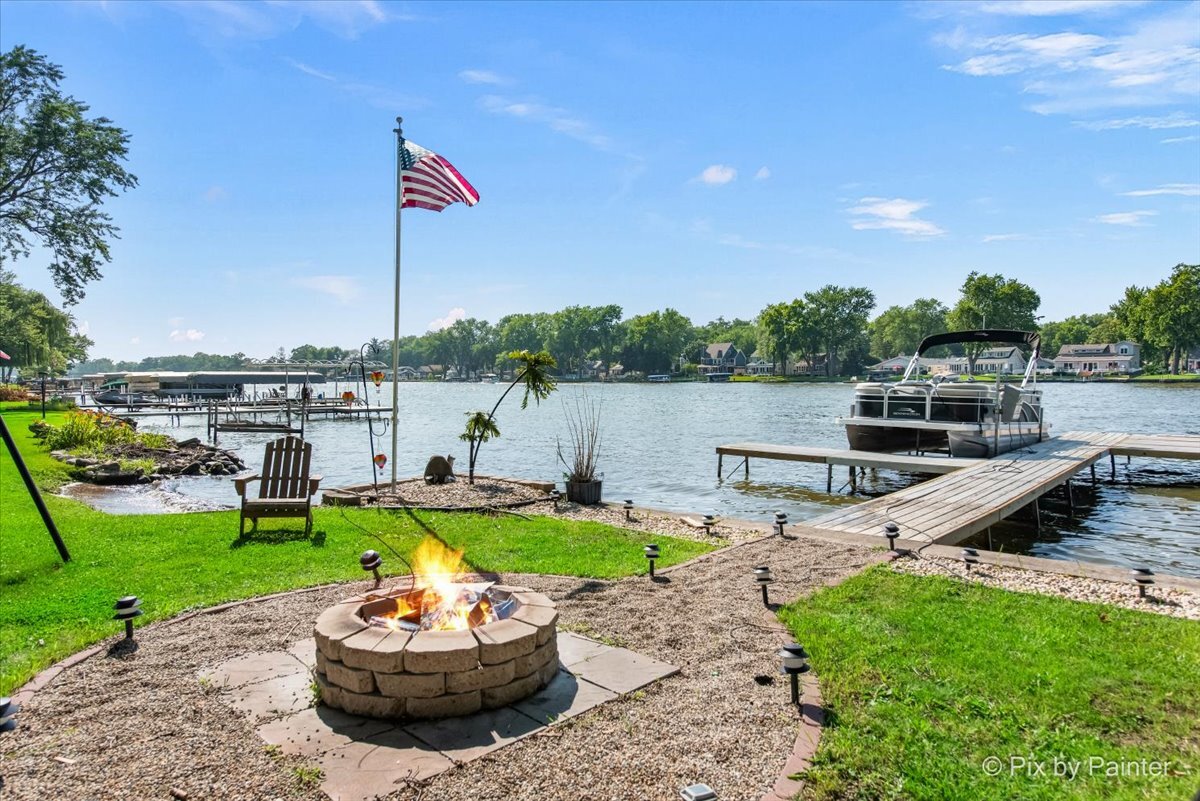 1304 River Terrace Drive, Johnsburg, IL 60051