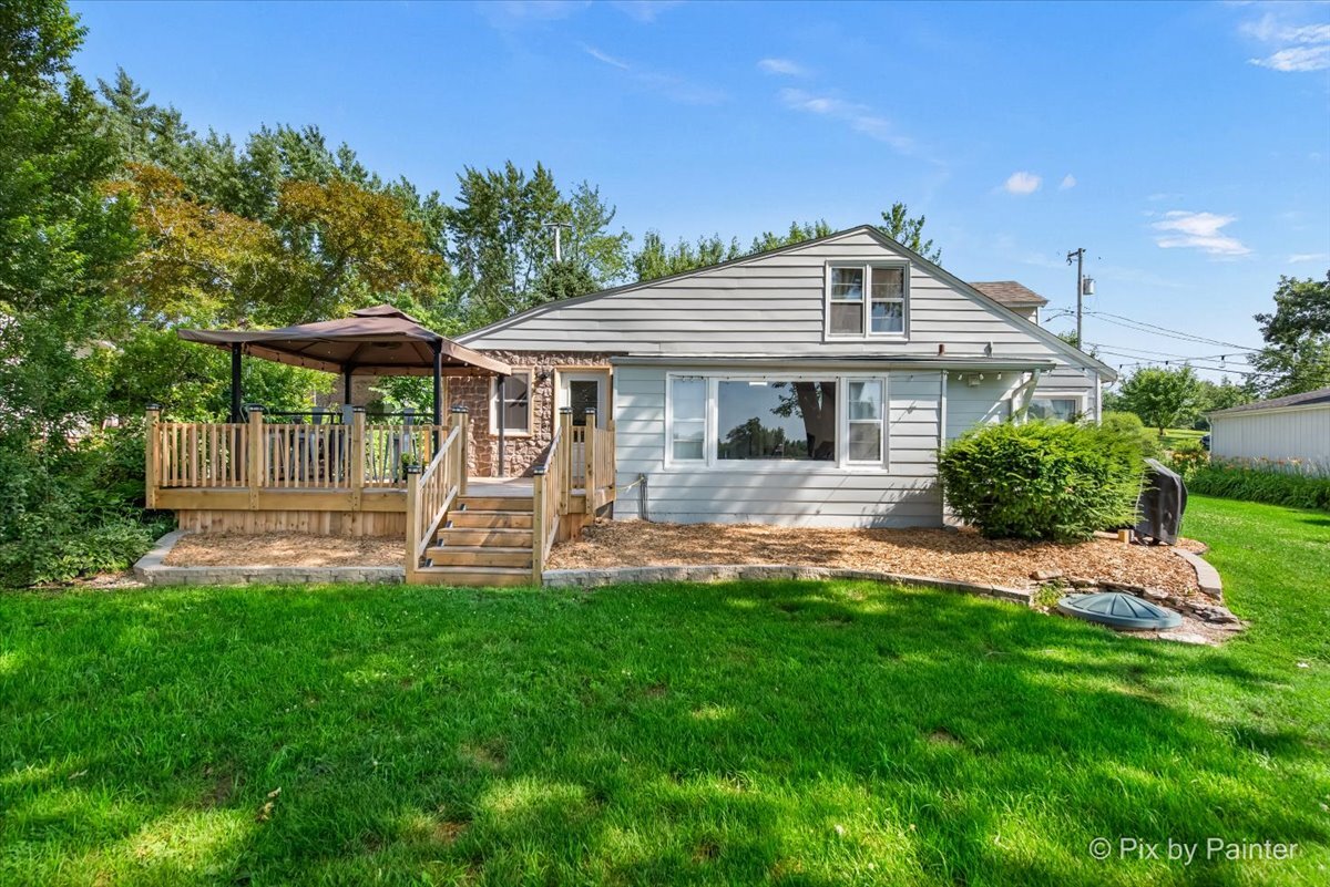 1304 River Terrace Drive, Johnsburg, IL 60051