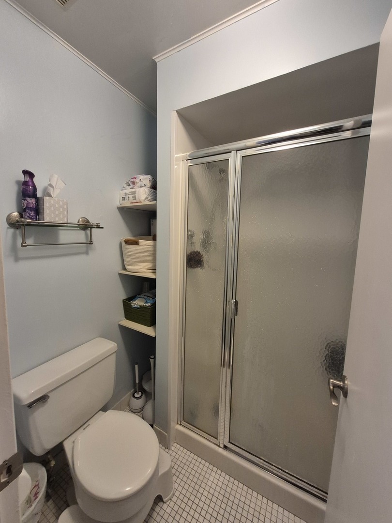 8216 Mulberry Court #8B, Palos Hills, IL 60465