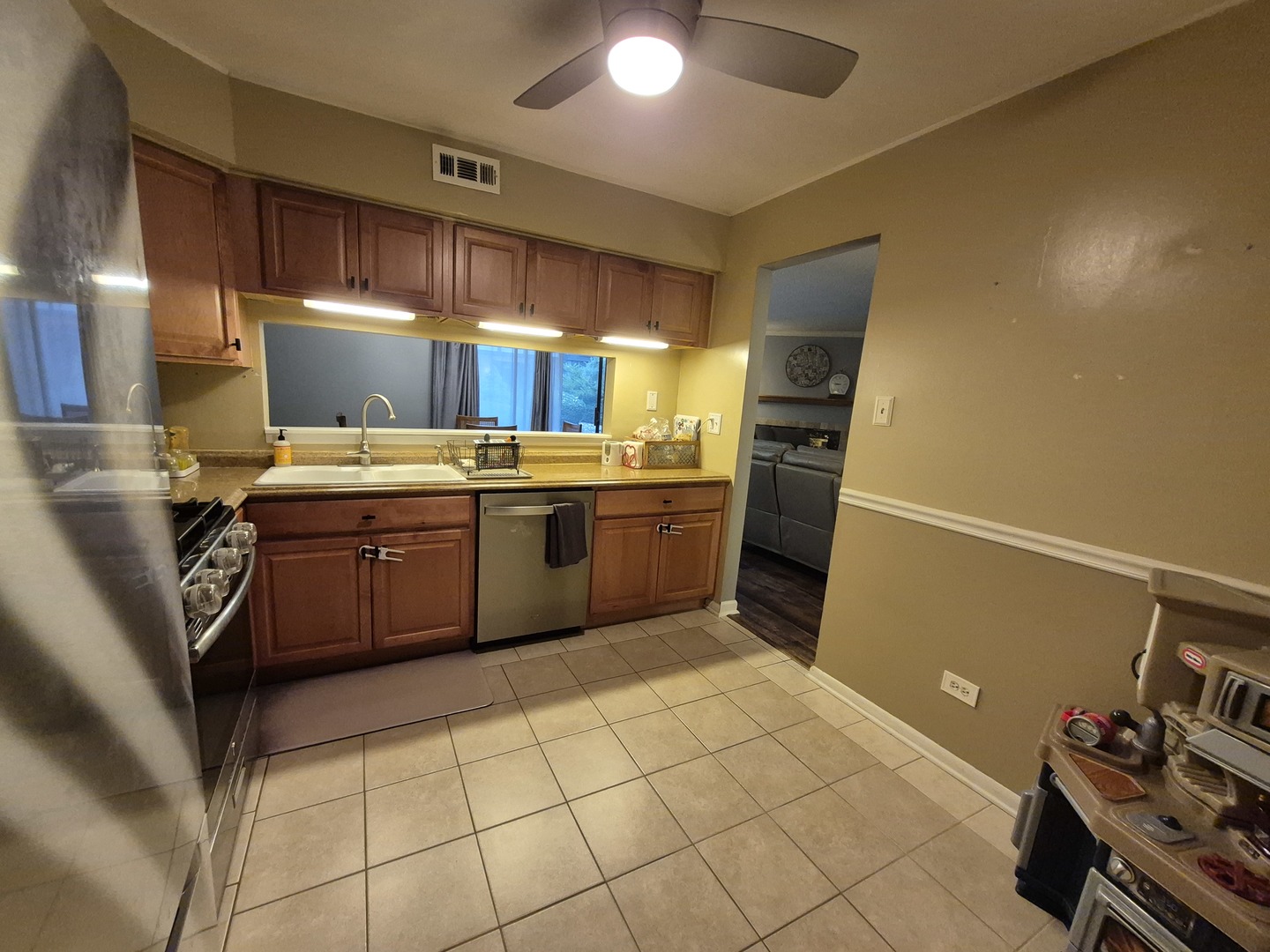 8216 Mulberry Court #8B, Palos Hills, IL 60465