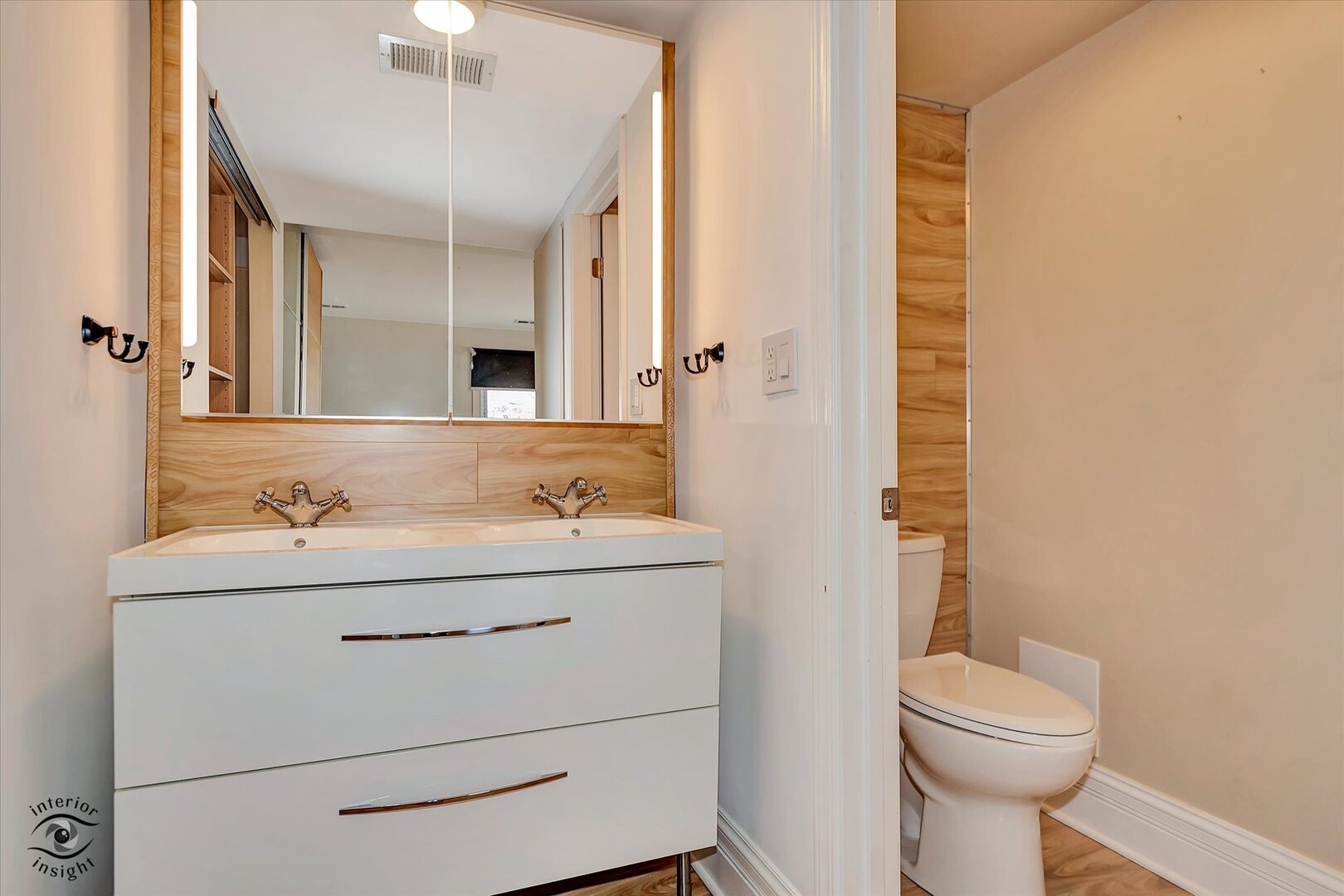 1908 Kenilworth Circle #H, Hoffman Estates, IL 60169