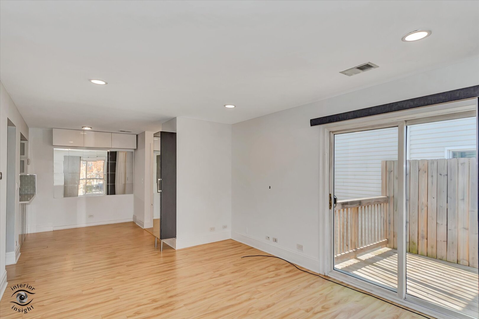 1908 Kenilworth Circle #H, Hoffman Estates, IL 60169