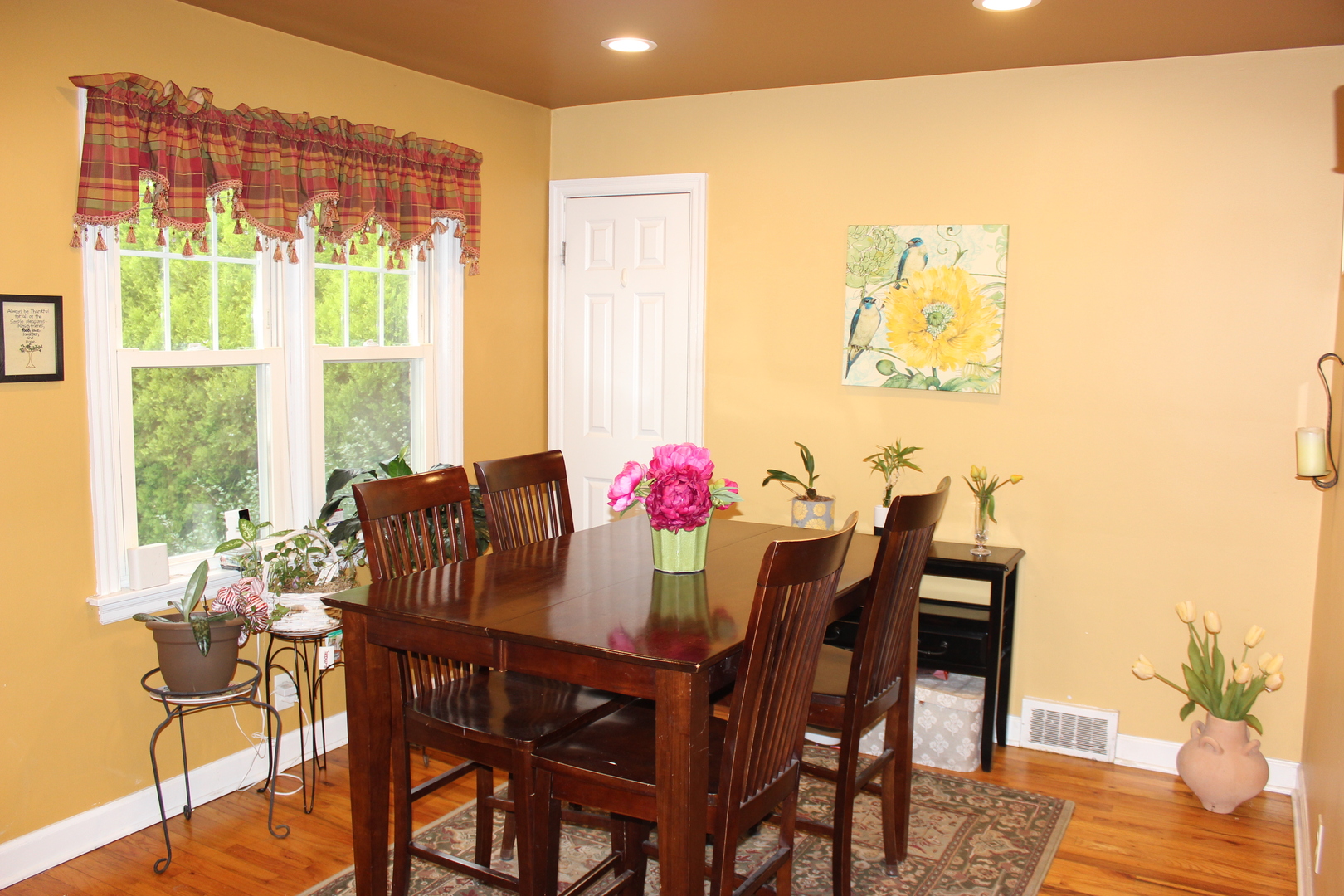 2952 W 97th Place, Evergreen Park, IL 60805