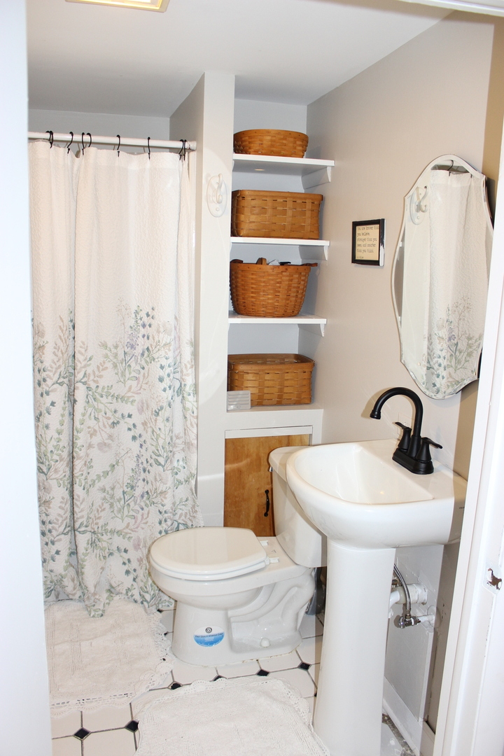 2952 W 97th Place, Evergreen Park, IL 60805