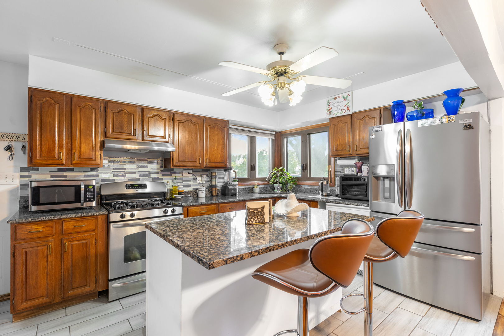 1110 Itasca Street, Bensenville, IL 60106