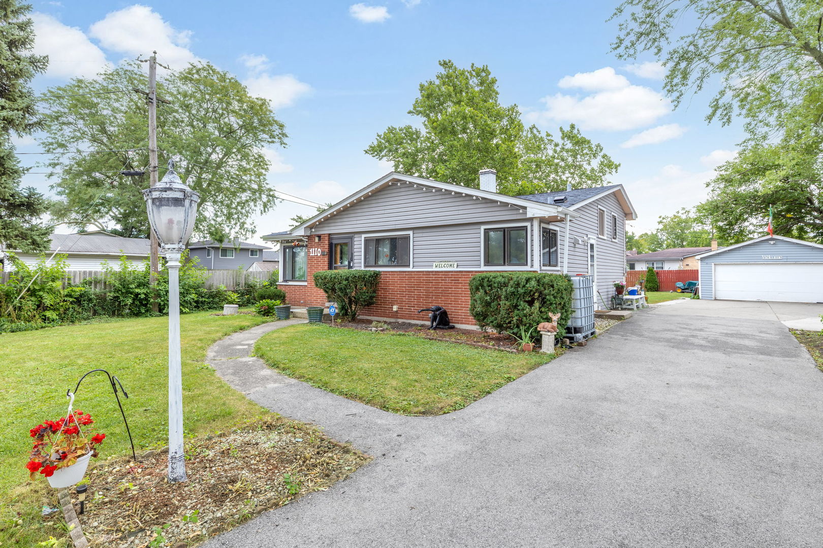 1110 Itasca Street, Bensenville, IL 60106