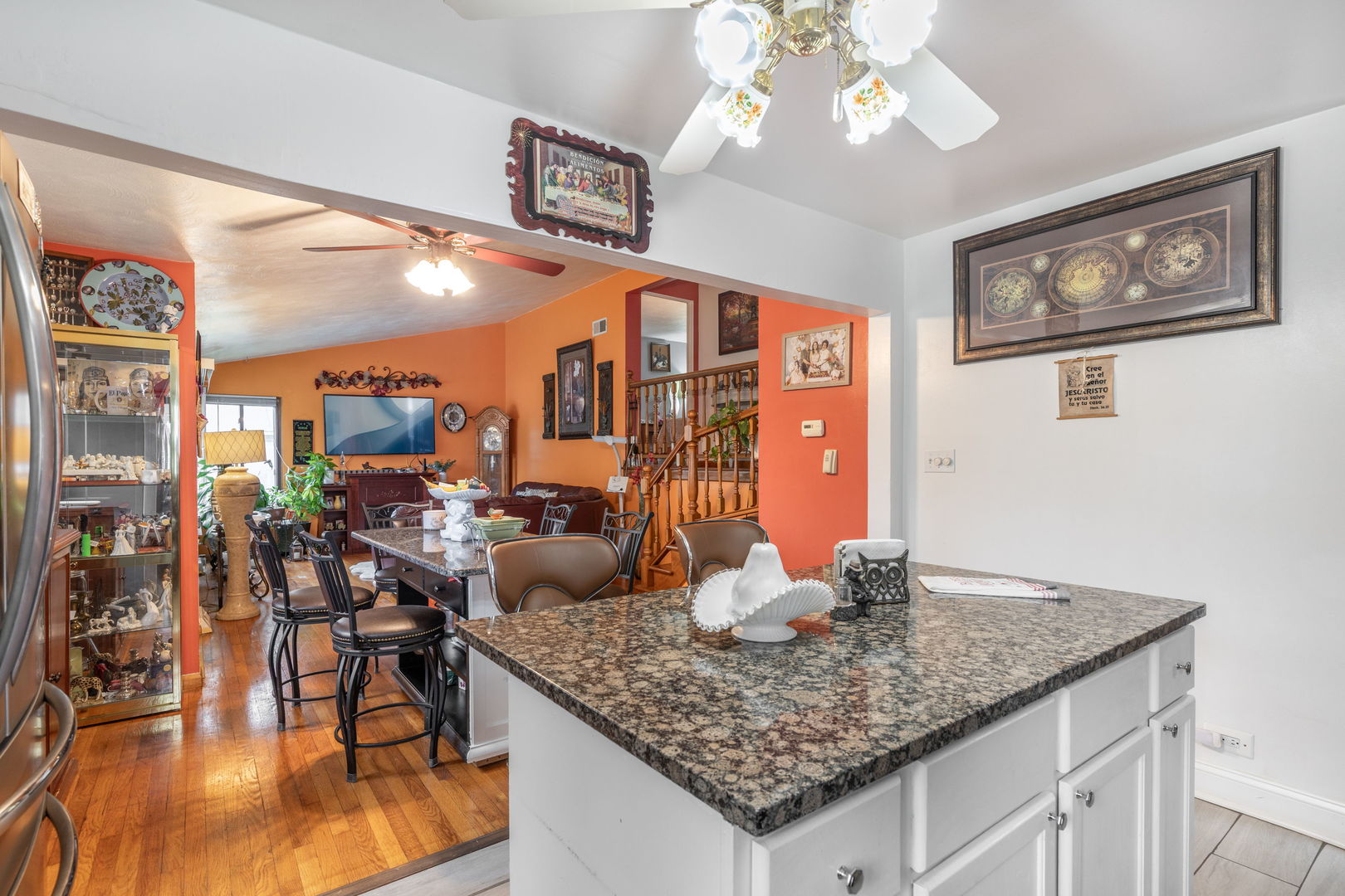 1110 Itasca Street, Bensenville, IL 60106