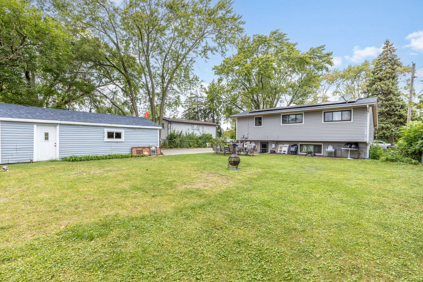 1110 Itasca Street, Bensenville, IL 60106