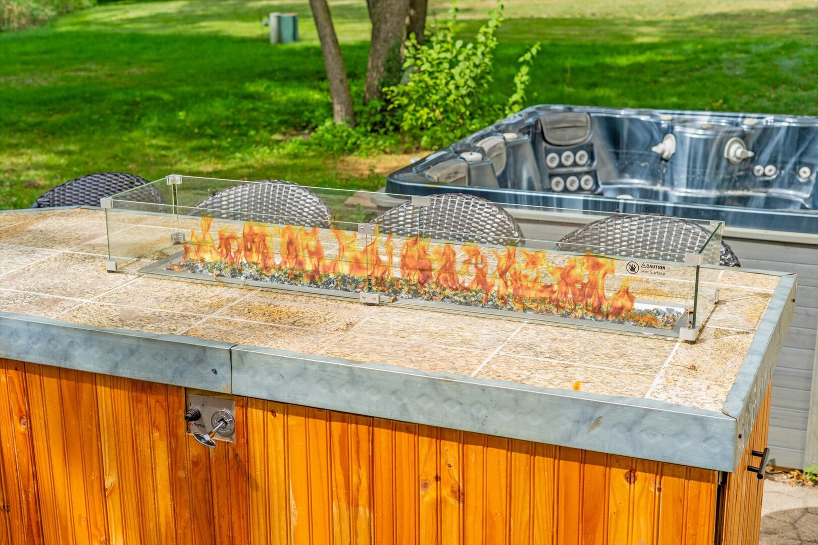 1228 Pennsylvania Avenue, Winthrop Harbor, IL 60096