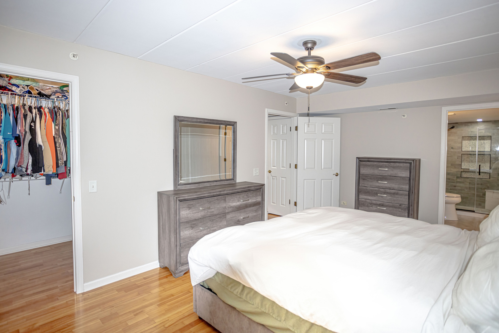 6830 W WINDING Trail #102, Oak Forest, IL 60452