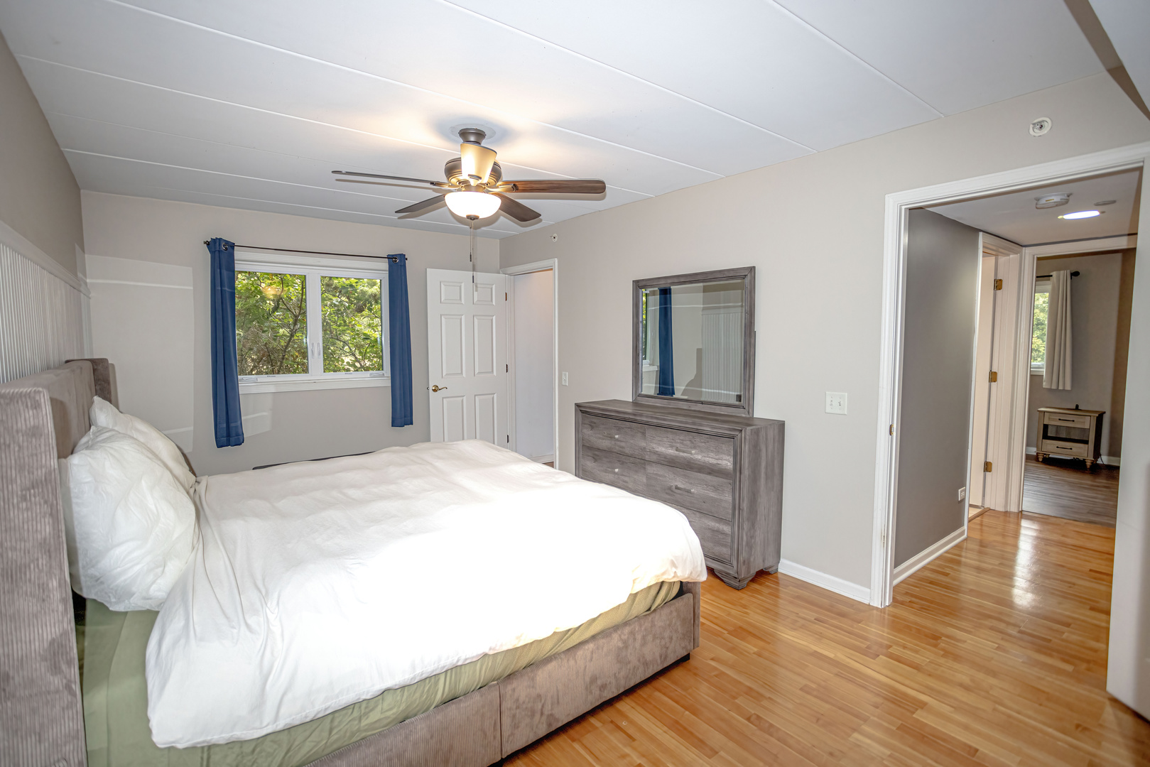 6830 W WINDING Trail #102, Oak Forest, IL 60452