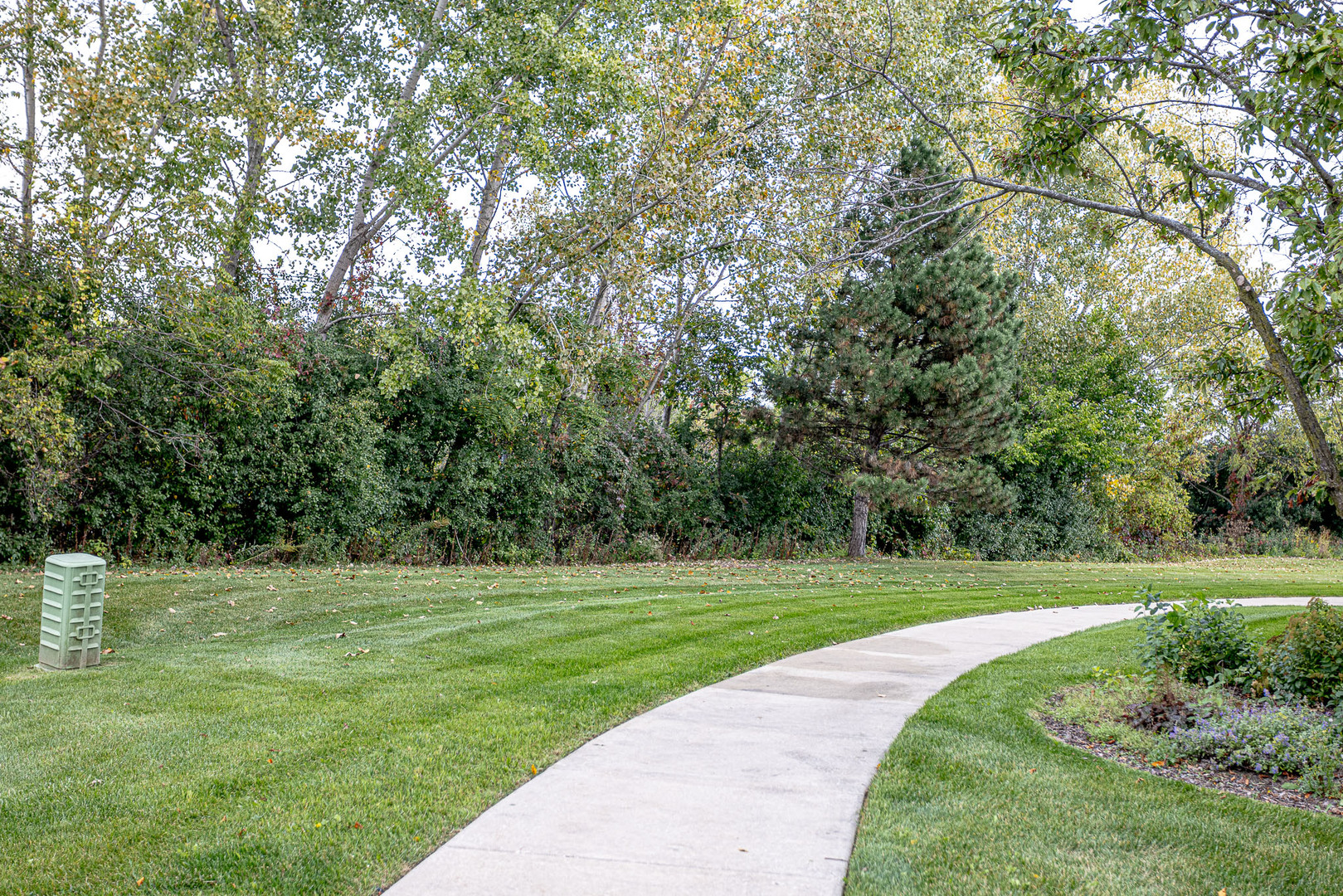 6830 W WINDING Trail #102, Oak Forest, IL 60452