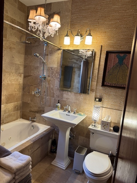 2026 N Humboldt Boulevard, Chicago, IL 60647