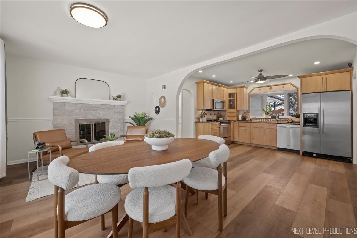 St. Charles, IL 60174