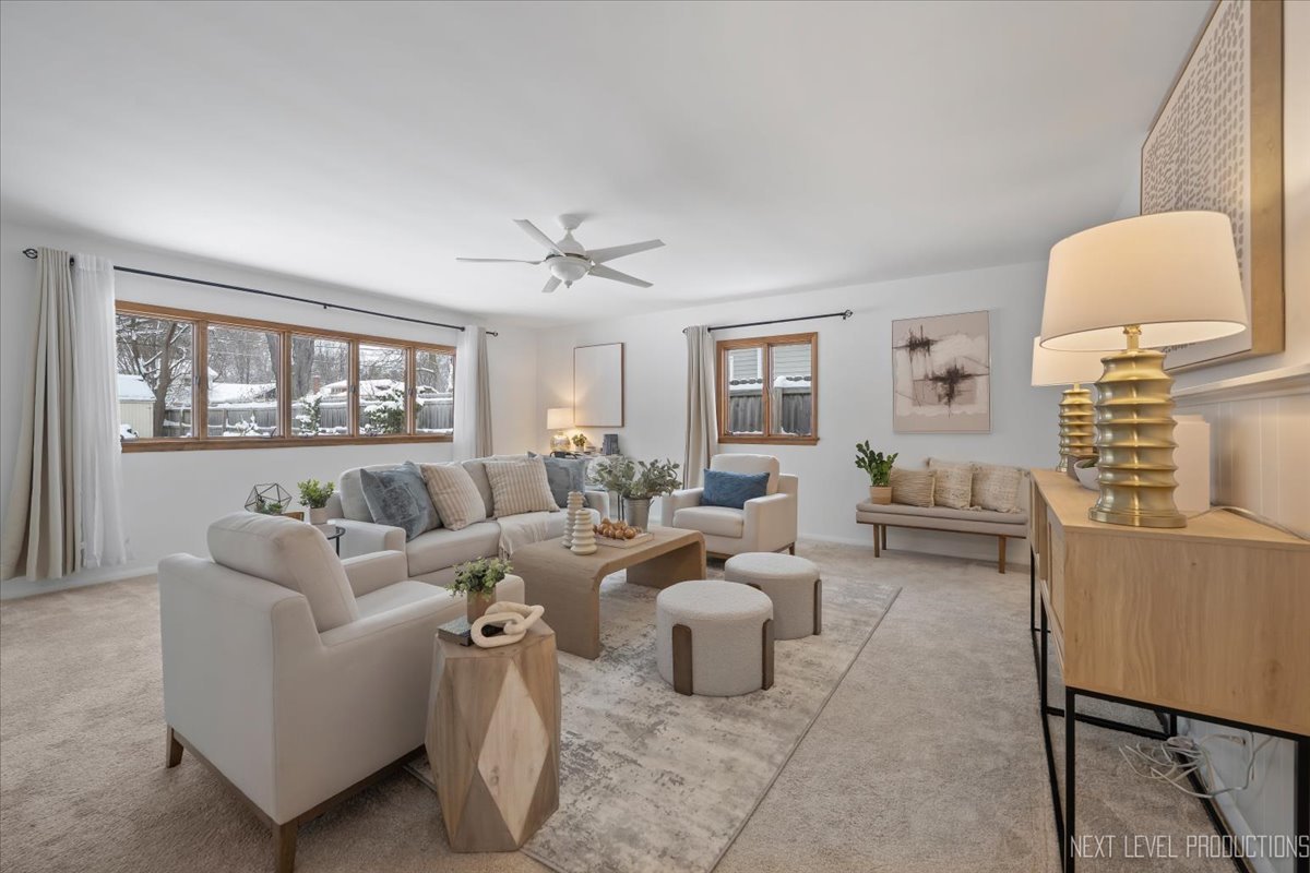 St. Charles, IL 60174