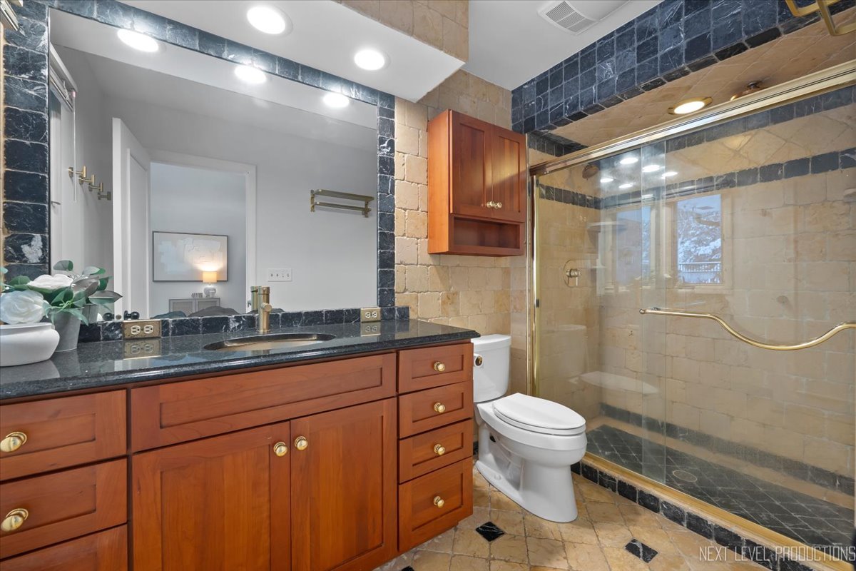 St. Charles, IL 60174