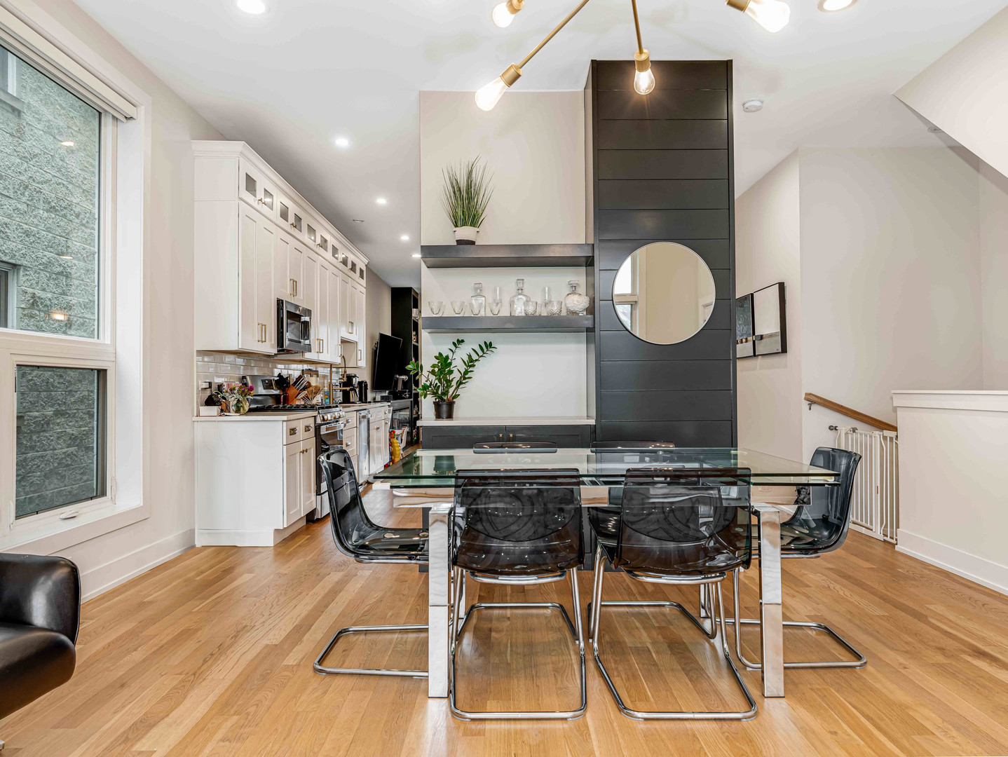 1707 S Jefferson Street #1, Chicago, IL 60616