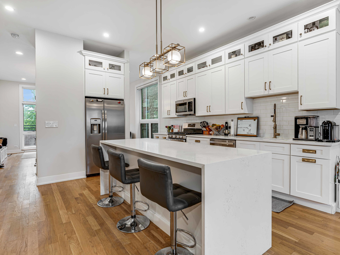 1707 S Jefferson Street #1, Chicago, IL 60616