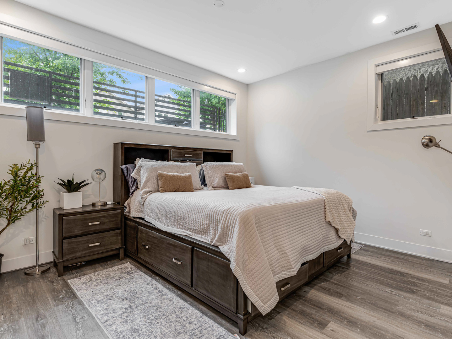 1707 S Jefferson Street #1, Chicago, IL 60616