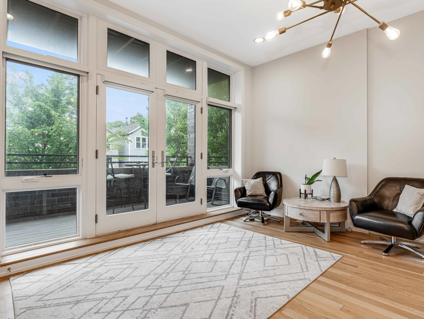 1707 S Jefferson Street #1, Chicago, IL 60616