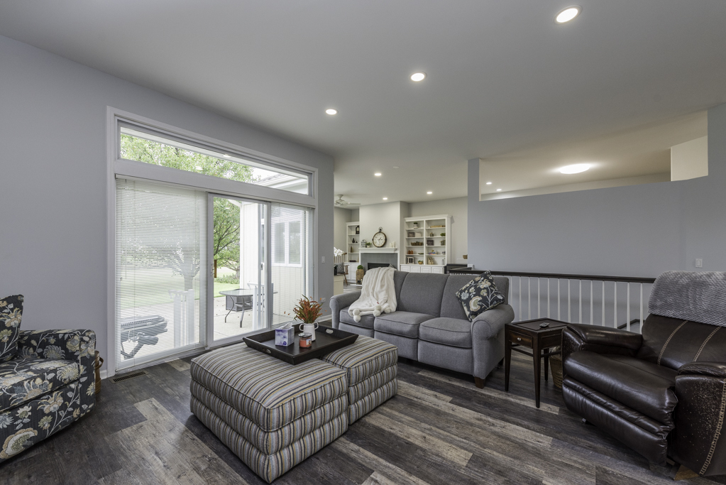 3068 N Southern Hills Drive, Wadsworth, IL 60083