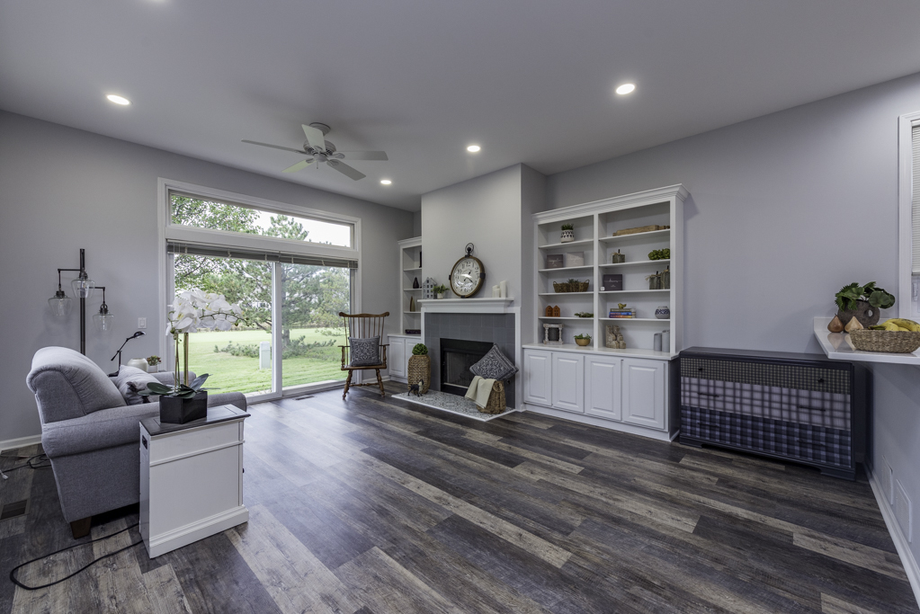 3068 N Southern Hills Drive, Wadsworth, IL 60083