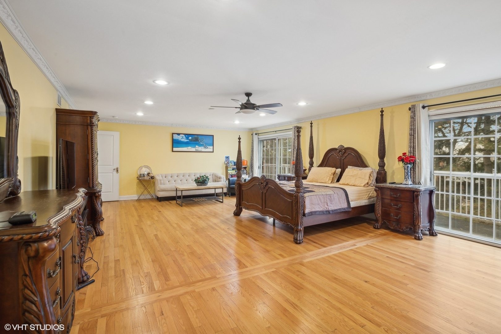 46 Hamilton Lane, Oak Brook, IL 60523