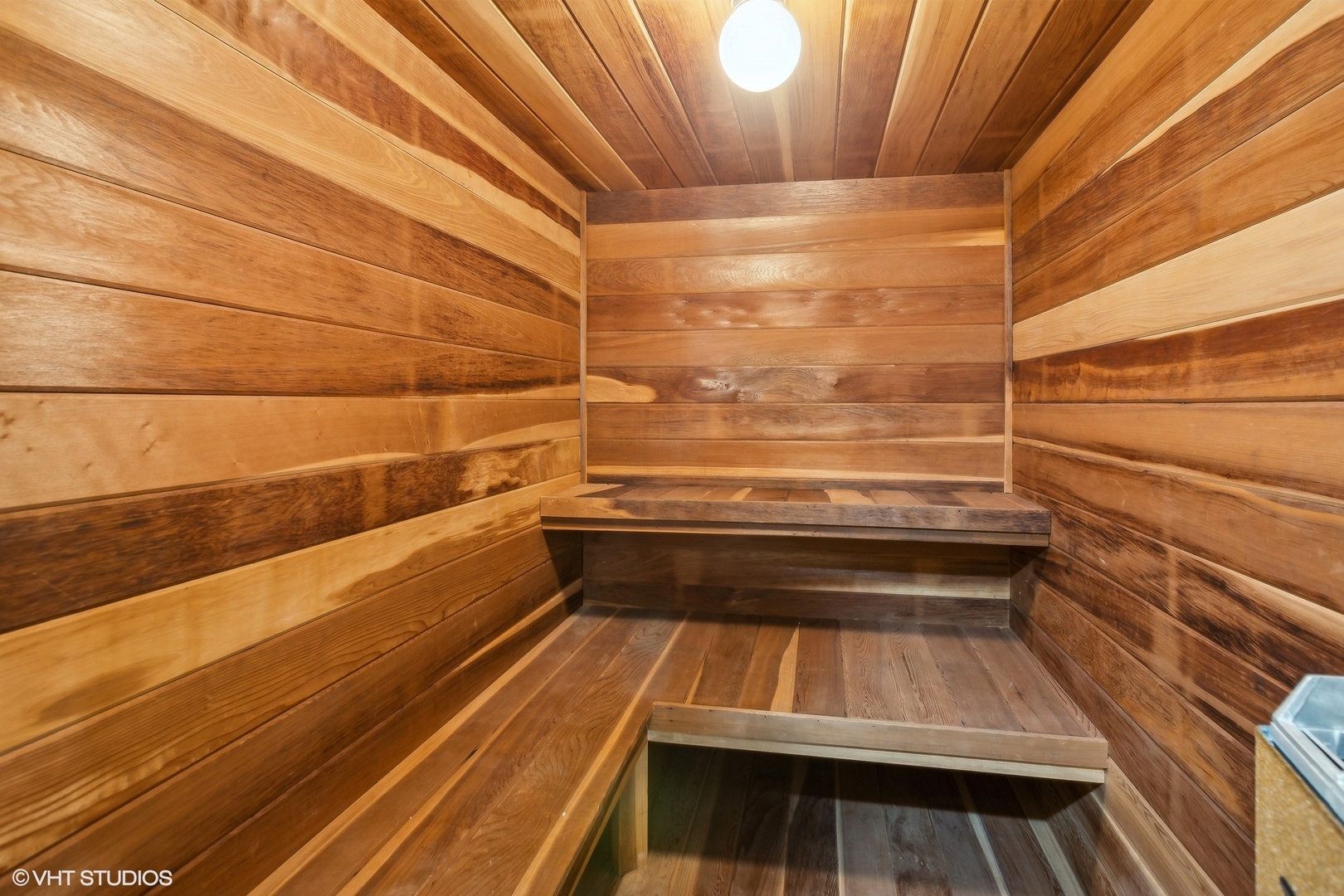 46 Hamilton Lane, Oak Brook, IL 60523