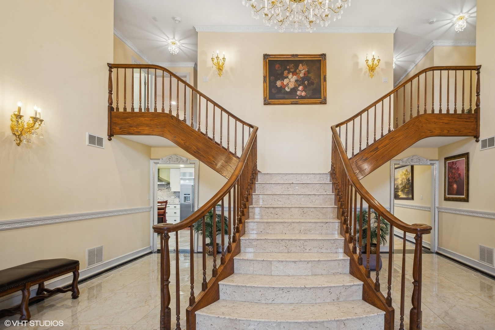 46 Hamilton Lane, Oak Brook, IL 60523