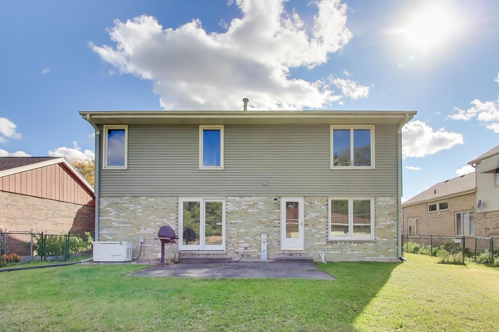 404 Tracy Terrace, Des Plaines, IL 60016