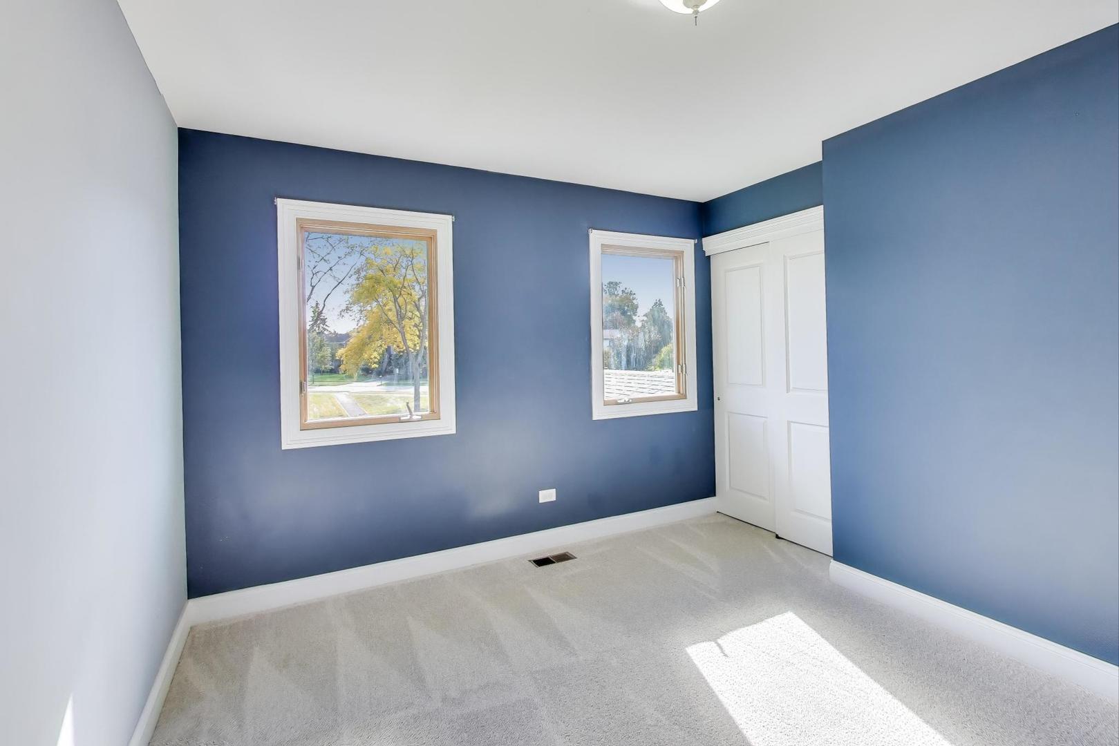 404 Tracy Terrace, Des Plaines, IL 60016