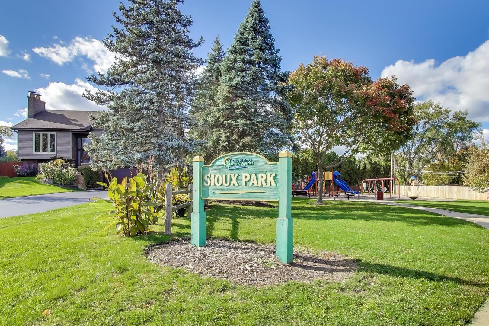 404 Tracy Terrace, Des Plaines, IL 60016