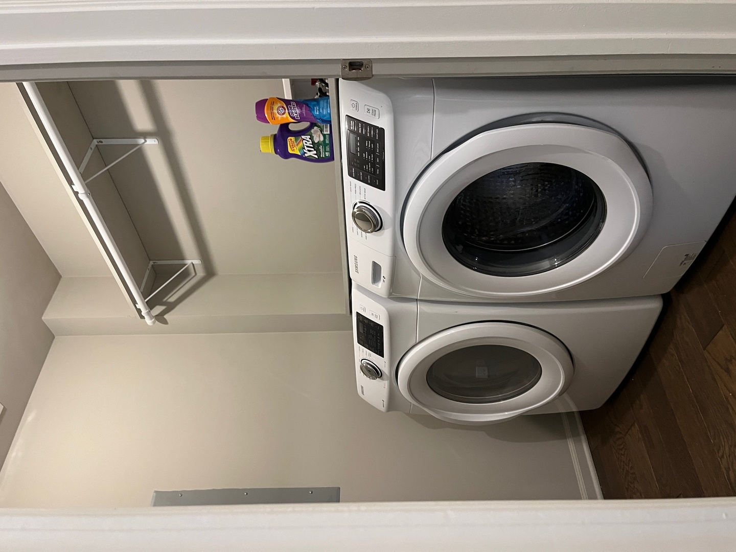 115 Lake Street #317, Libertyville, IL 60048