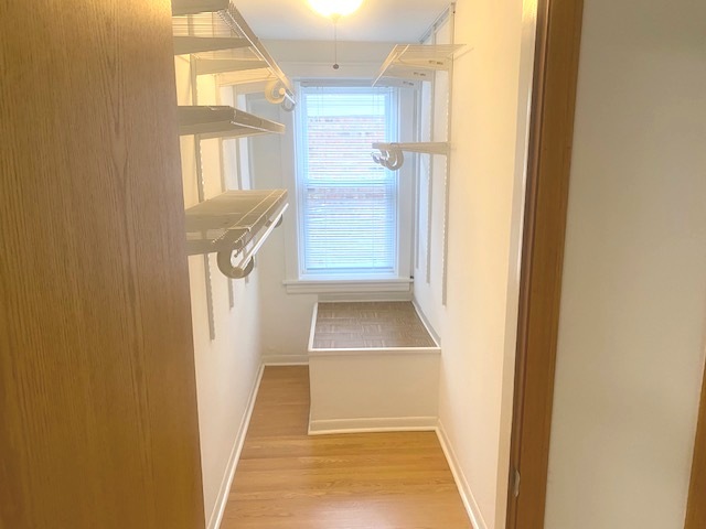 3304 N Paris Avenue, Chicago, IL 60634